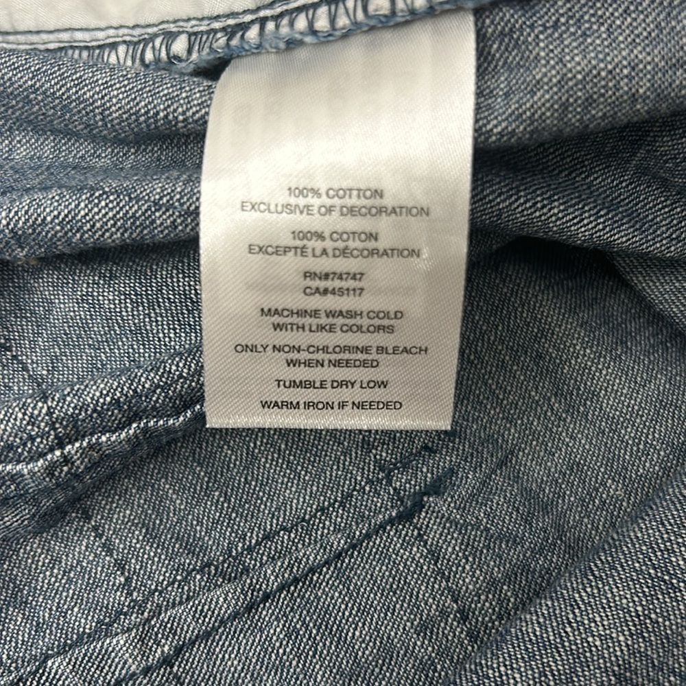 Natural Reflections Jeans Shorts, Women's Size 12, Blue Denim, Mid Rise - Picture 4 of 9